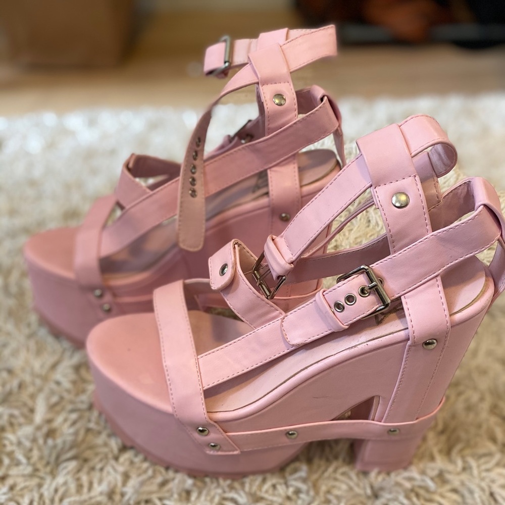 Pink Nightcall Platform & PIXIE QUEEN LACE UP